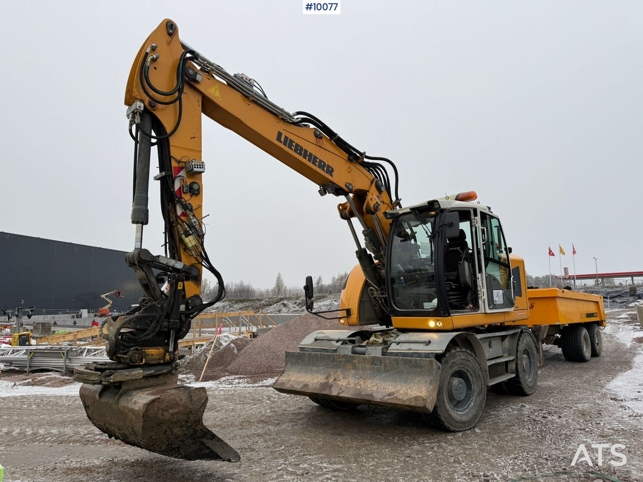 LIEBHERR A918 Compact Wheeled excavator - Багер на тркала: слика 2 LIEBHERR A918 Compact Wheeled excavator - Багер на тркала: слика 2