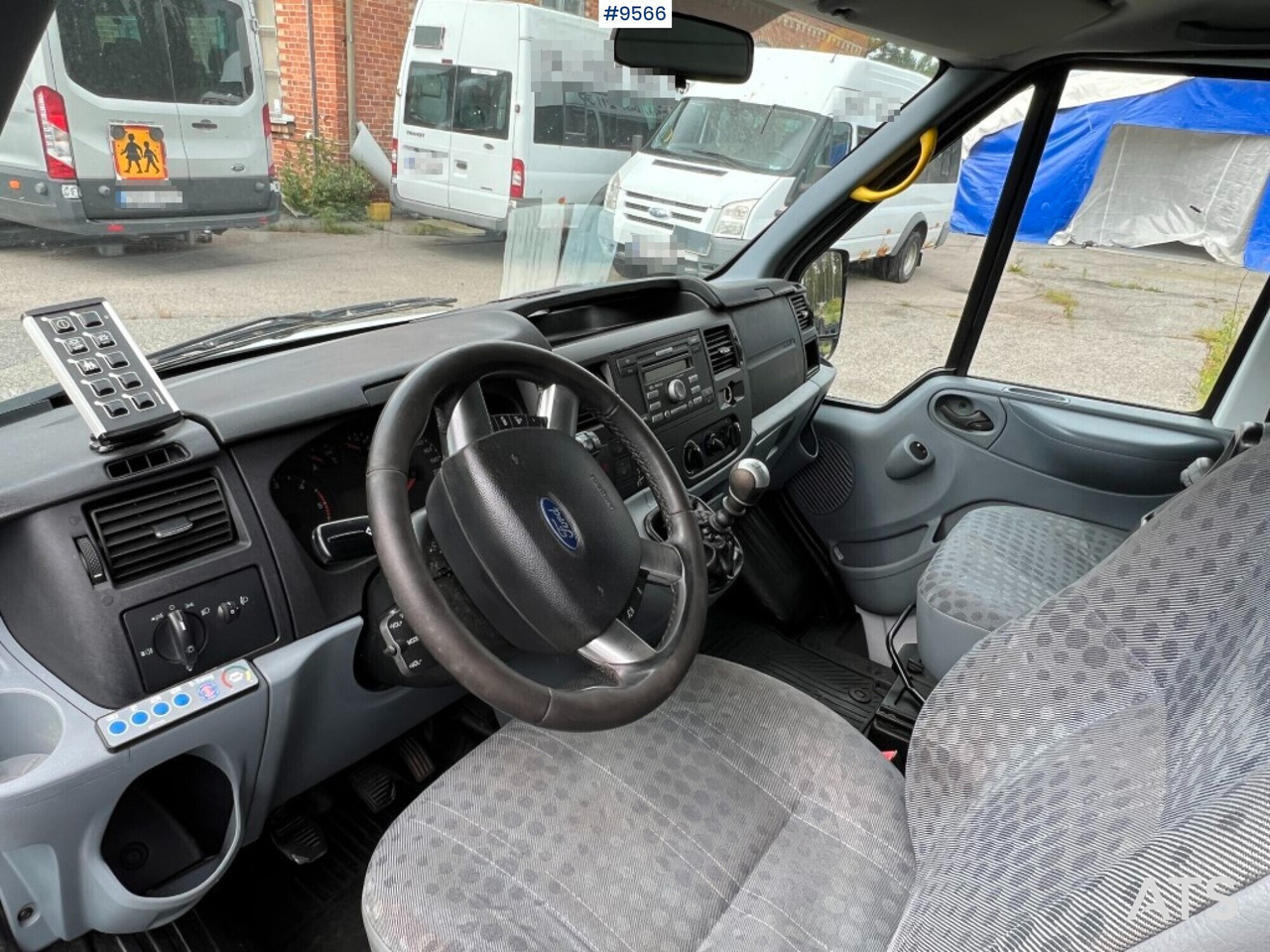 Minibus- Ford FDG6 Transit- Sold newly inspected - Минибус, Патничко комбе: слика 4 Minibus- Ford FDG6 Transit- Sold newly inspected - Минибус, Патничко комбе: слика 4