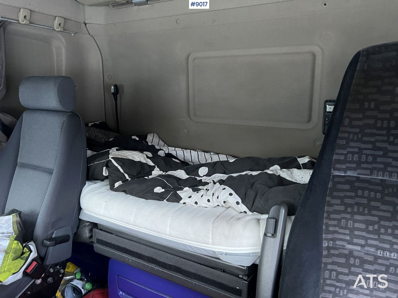 Камион сандучар SCANIA R560 chipper truck: слика 32 Камион сандучар SCANIA R560 chipper truck: слика 32