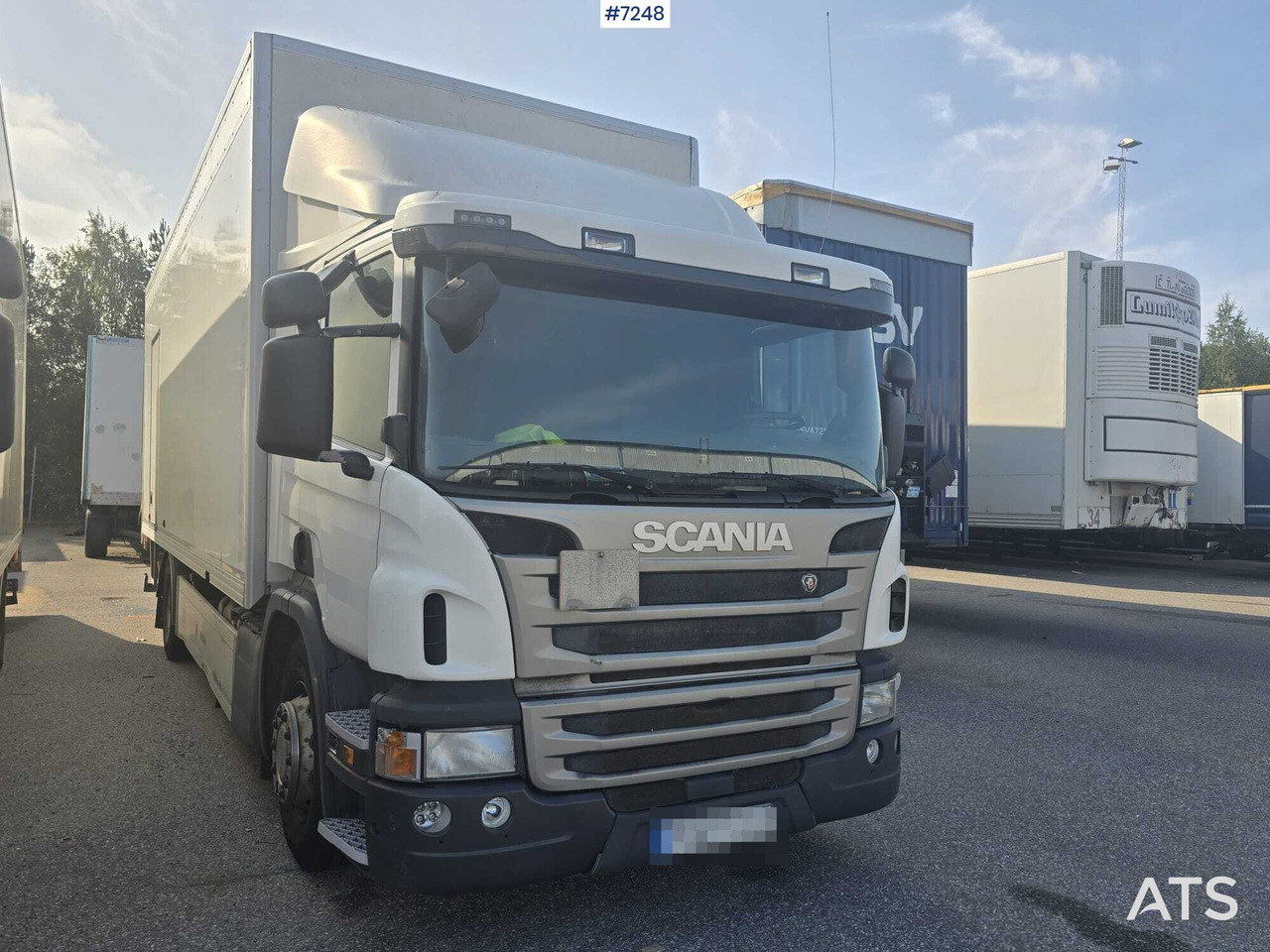 Scania P320 Box truck with tail lift - Камион сандучар: слика 2 Scania P320 Box truck with tail lift - Камион сандучар: слика 2
