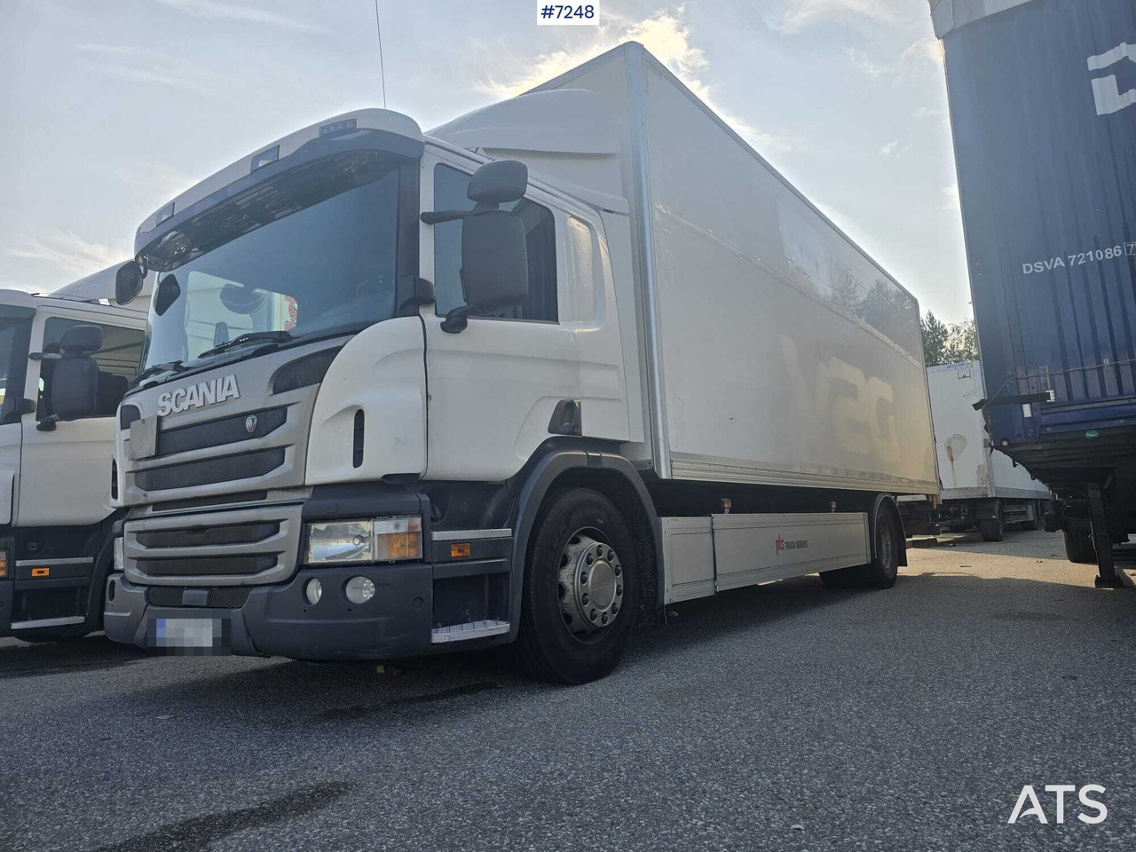 Scania P320 Box truck with tail lift - Камион сандучар: слика 1 Scania P320 Box truck with tail lift - Камион сандучар: слика 1