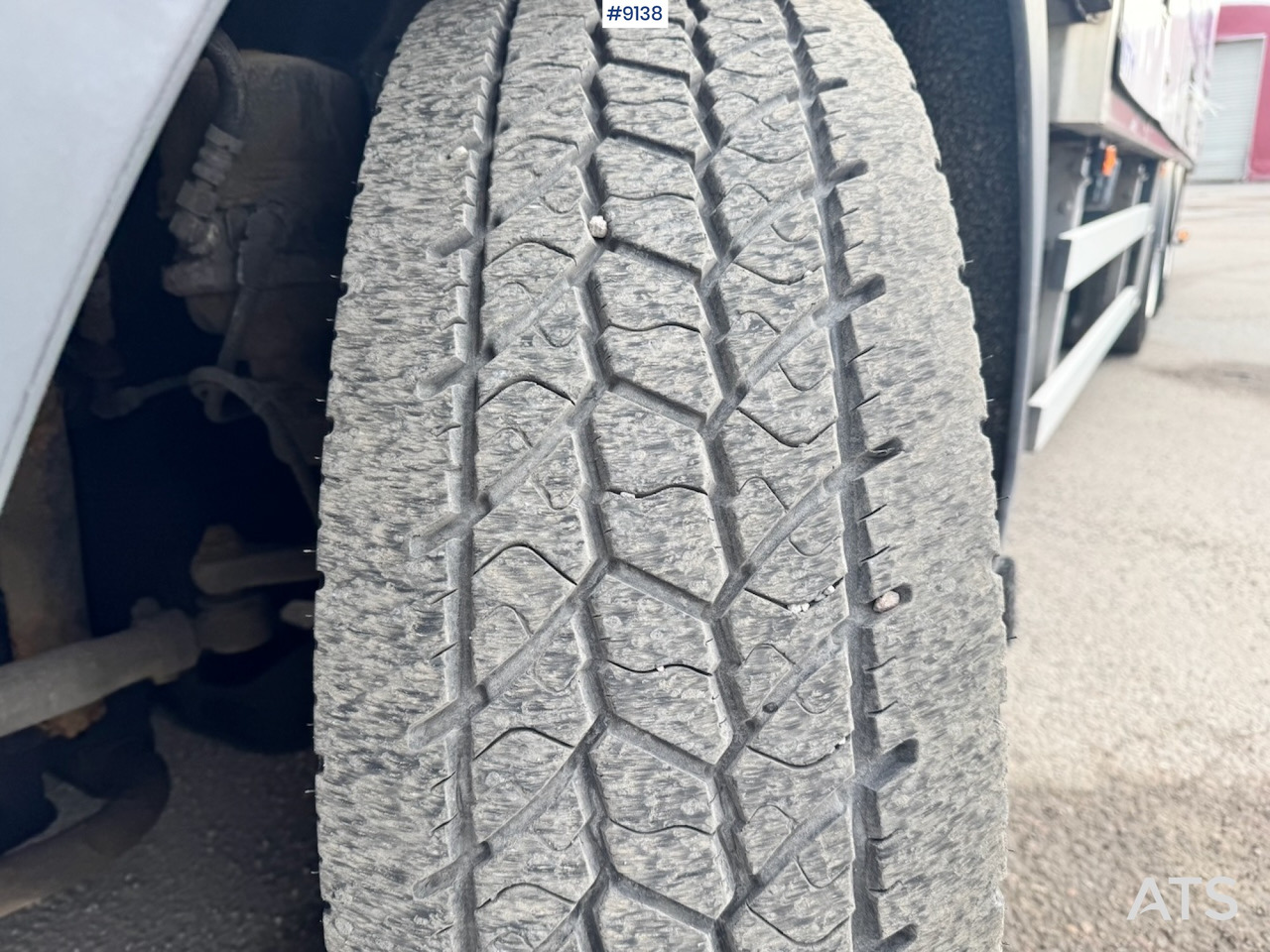 Камион сандучар Scania R480/470 6x2 Box Truck with full side opening (VIDEO): слика 15 Камион сандучар Scania R480/470 6x2 Box Truck with full side opening (VIDEO): слика 15