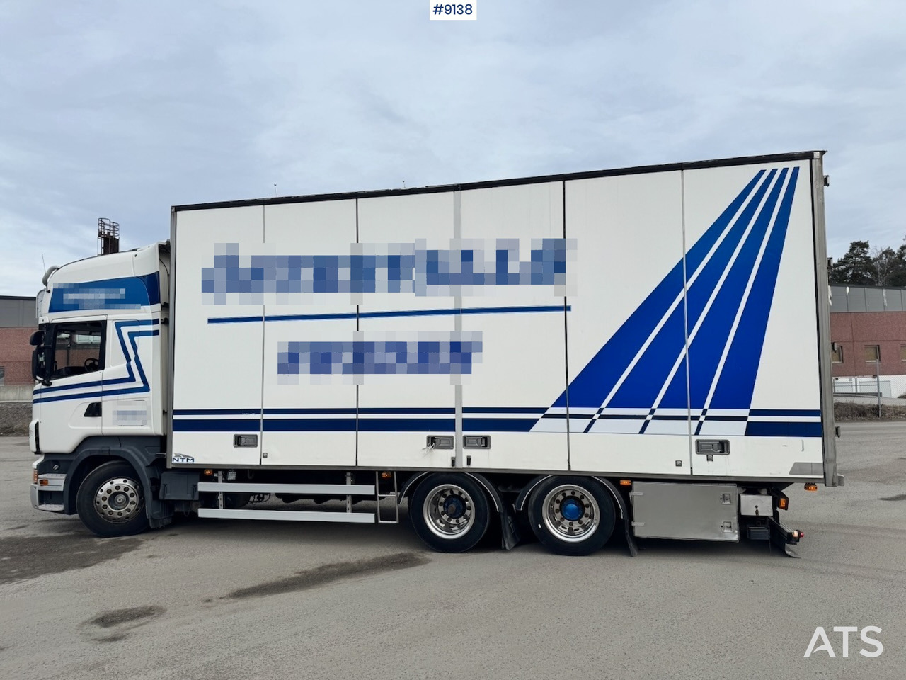 Камион сандучар Scania R480/470 6x2 Box Truck with full side opening (VIDEO): слика 10 Камион сандучар Scania R480/470 6x2 Box Truck with full side opening (VIDEO): слика 10