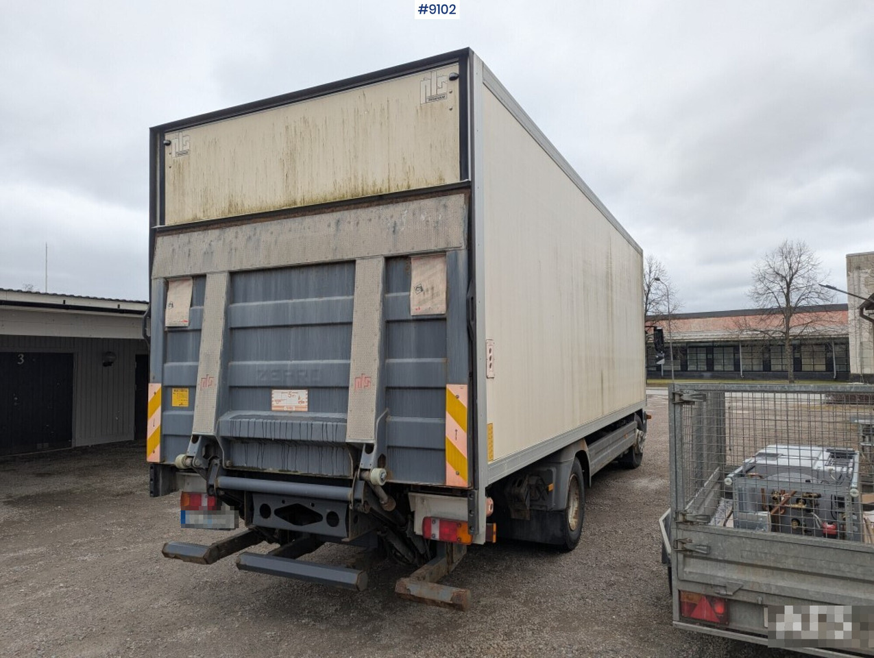 Skåpbil distribution Mercedes Benz 1224 L 4X2 - Камион сандучар: слика 2 Skåpbil distribution Mercedes Benz 1224 L 4X2 - Камион сандучар: слика 2