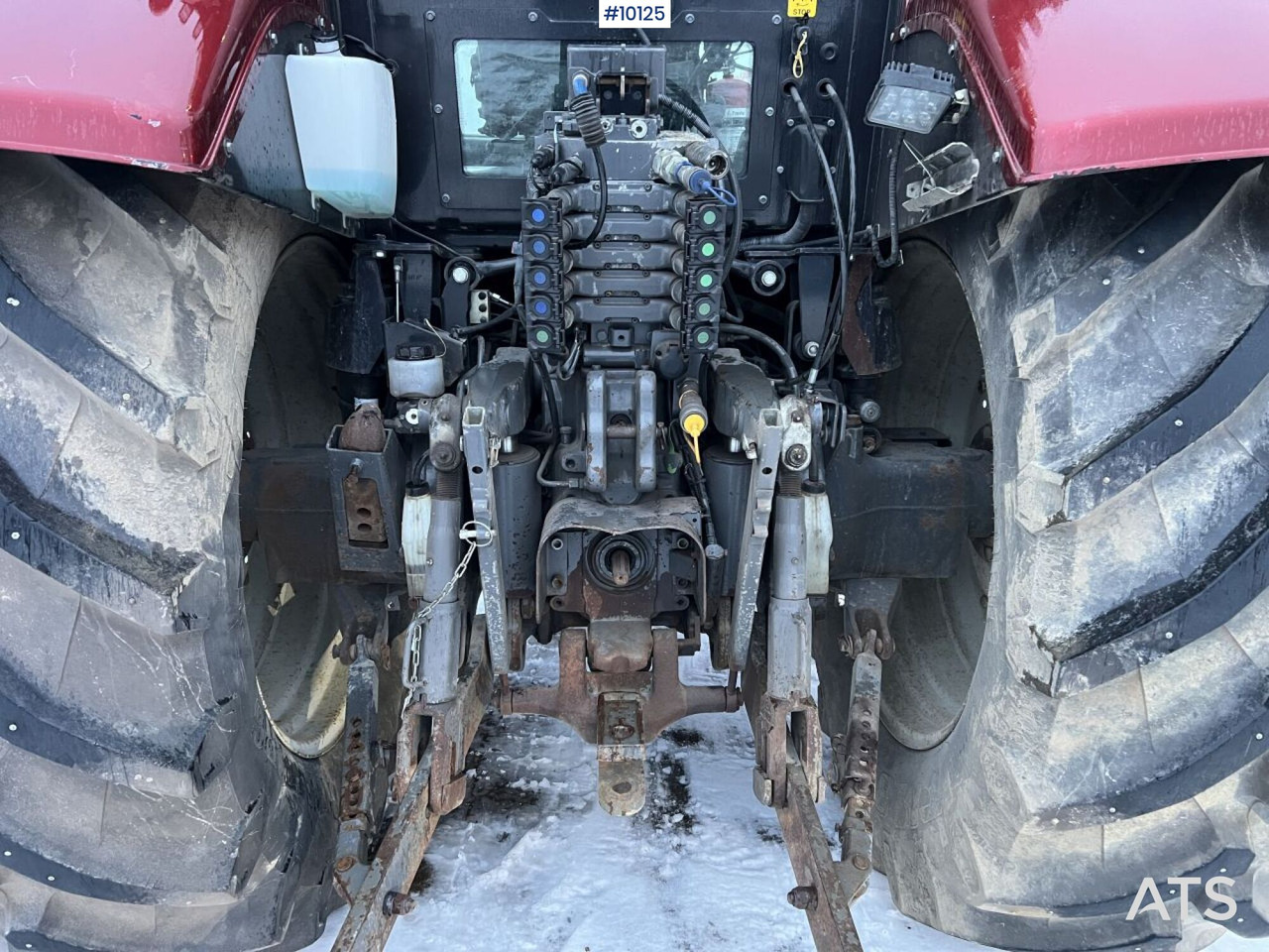 VALTRA T213 Tractor with plowing equipment - Општински трактор: слика 5 VALTRA T213 Tractor with plowing equipment - Општински трактор: слика 5