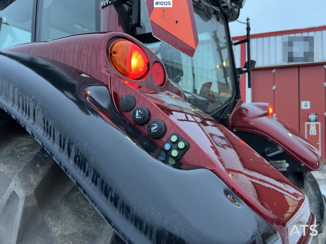 VALTRA T213 Tractor with plowing equipment - Општински трактор: слика 4 VALTRA T213 Tractor with plowing equipment - Општински трактор: слика 4