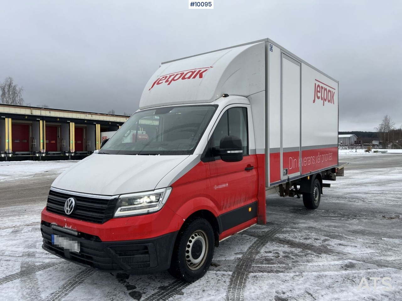 VOLKSWAGEN CRAFTER with tailgate lift - Комбе фургон: слика 1 VOLKSWAGEN CRAFTER with tailgate lift - Комбе фургон: слика 1
