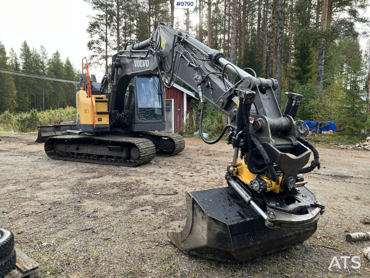 VOLVO ECR145 EL Excavator with attachments - Багер гасеничар: слика 3 VOLVO ECR145 EL Excavator with attachments - Багер гасеничар: слика 3
