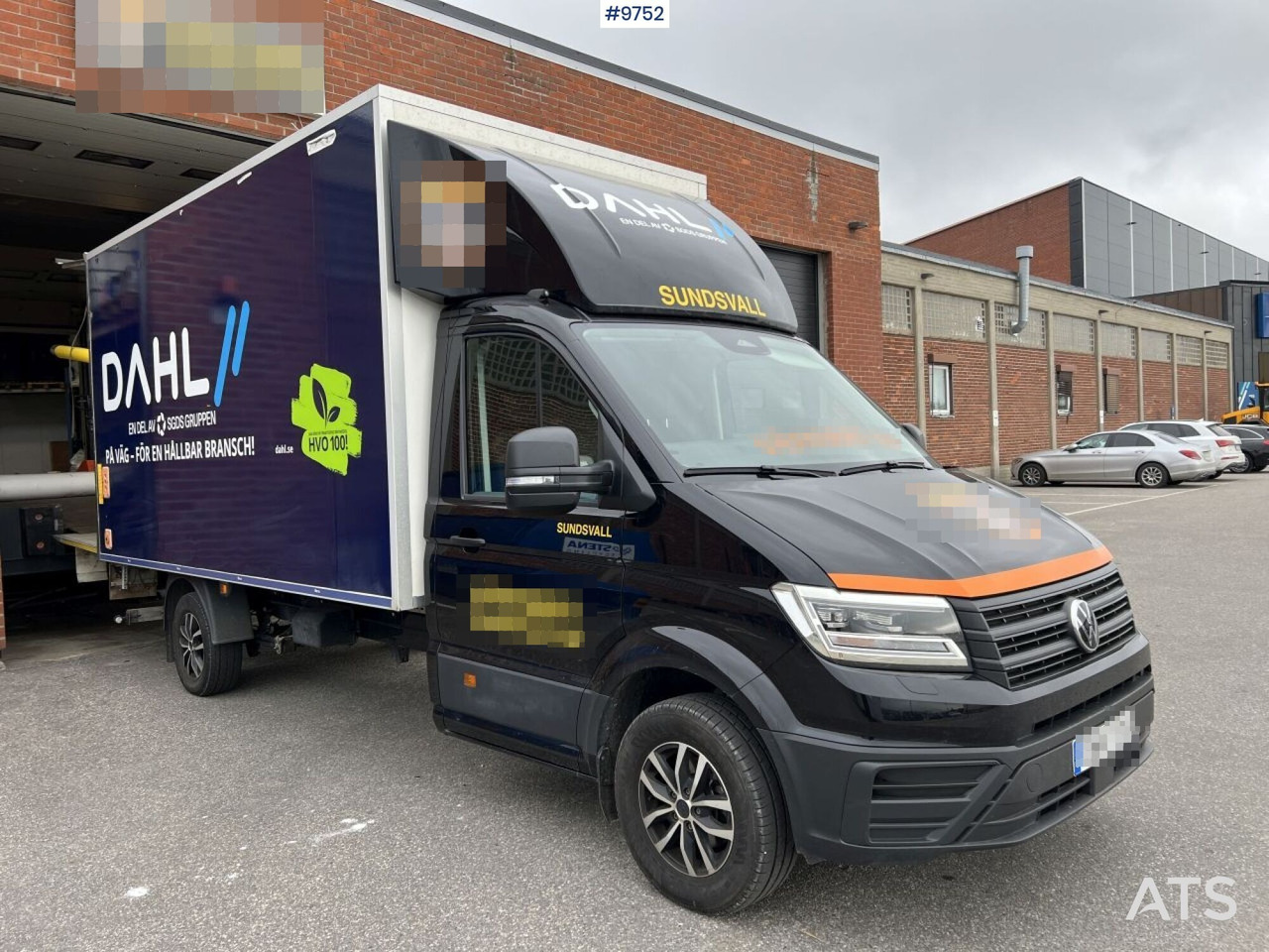 Volkswagen Crafter with tail lift - Комбе фургон: слика 2 Volkswagen Crafter with tail lift - Комбе фургон: слика 2