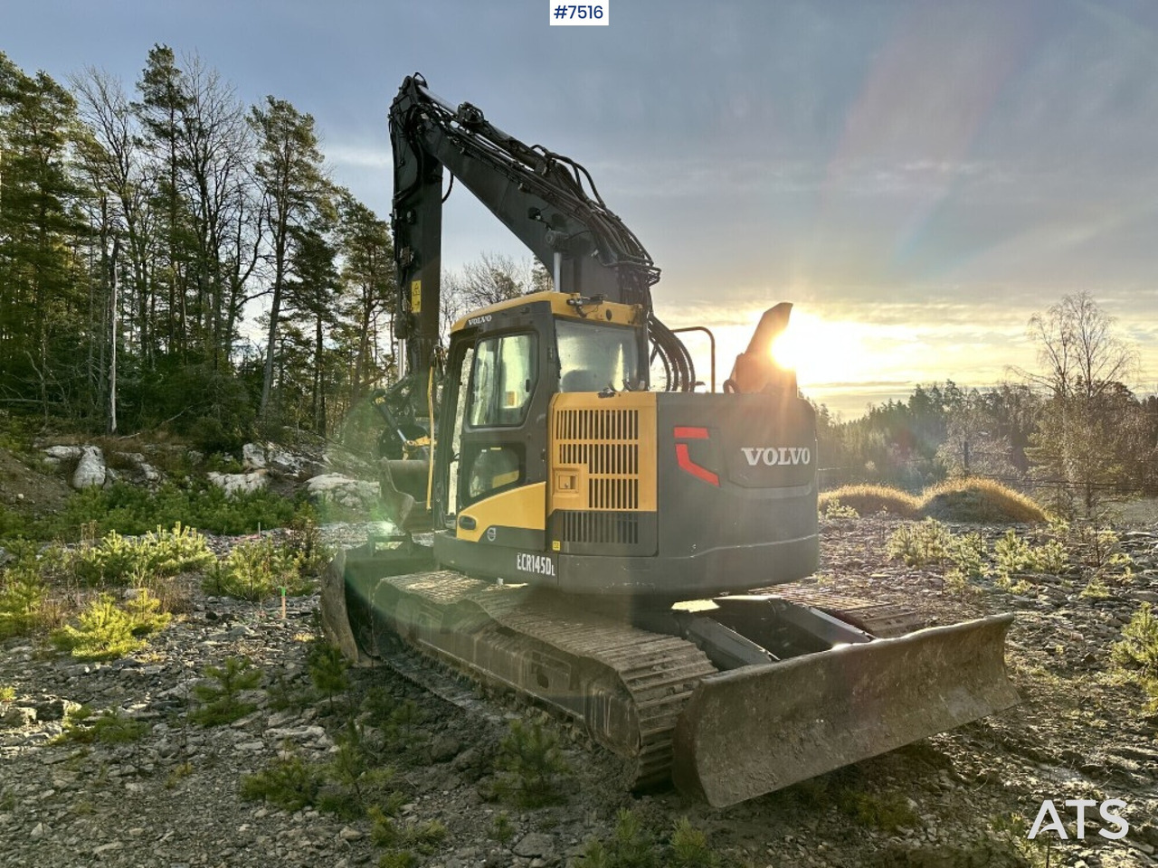 Volvo ECR145DL Crawler excavator with rotor and buckets - Багер гасеничар: слика 5 Volvo ECR145DL Crawler excavator with rotor and buckets - Багер гасеничар: слика 5