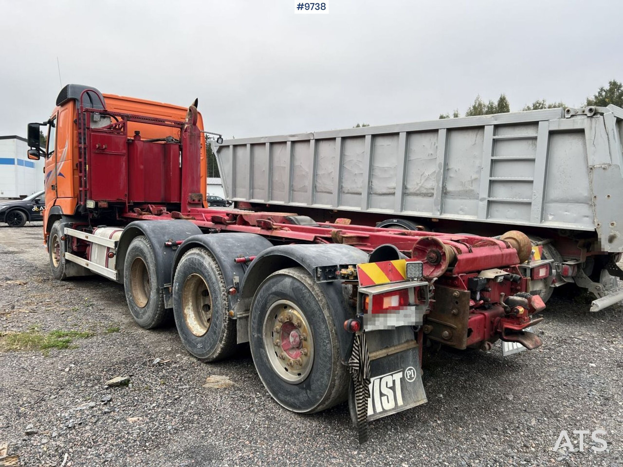 Volvo FH 8*4 Truck with plow attachment - Камион со кука за подигање: слика 4 Volvo FH 8*4 Truck with plow attachment - Камион со кука за подигање: слика 4