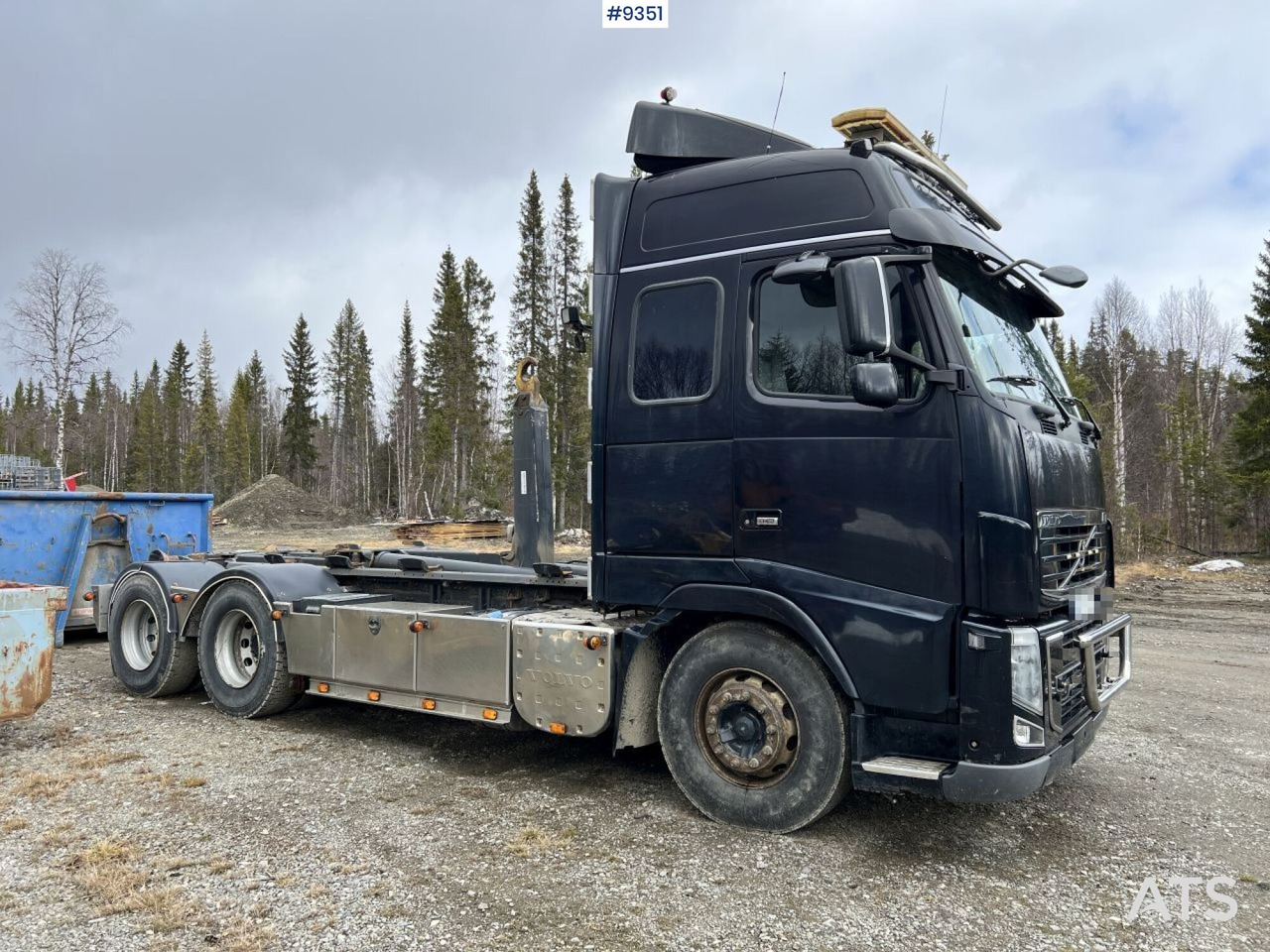Volvo FH16 6X4 Hooklift - Камион со кука за подигање: слика 2 Volvo FH16 6X4 Hooklift - Камион со кука за подигање: слика 2