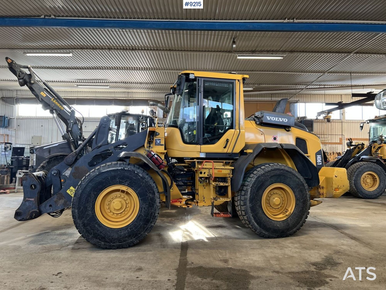 Volvo L 90 H Wheel loader (VIDEO) - Натоварувач на тркала: слика 1 Volvo L 90 H Wheel loader (VIDEO) - Натоварувач на тркала: слика 1
