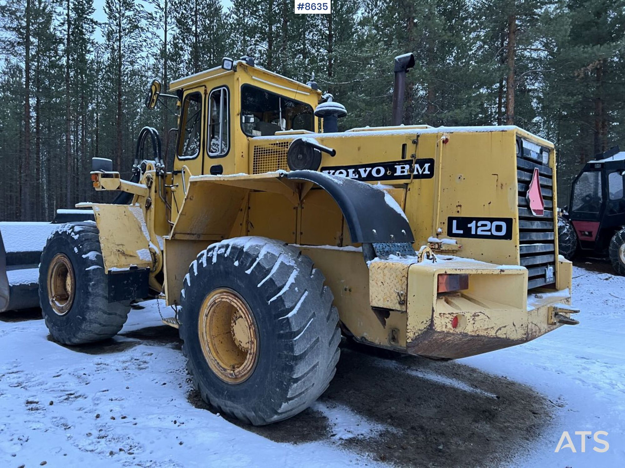 Wheel Loader Volvo BM L120 with bucket - Натоварувач на тркала: слика 4 Wheel Loader Volvo BM L120 with bucket - Натоварувач на тркала: слика 4