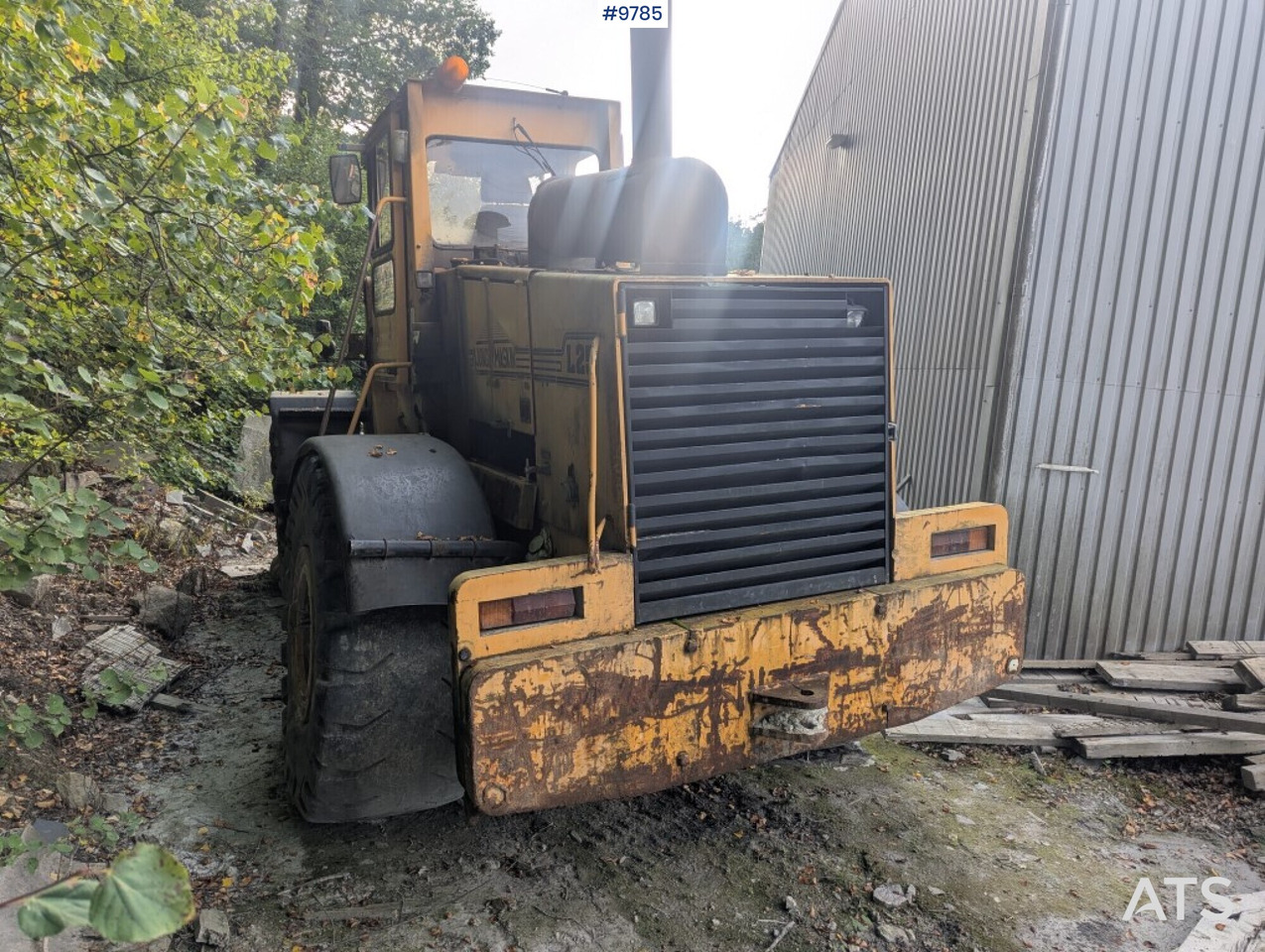 Wheel loader Ljungby L25 Repair object - Натоварувач на тркала: слика 5 Wheel loader Ljungby L25 Repair object - Натоварувач на тркала: слика 5
