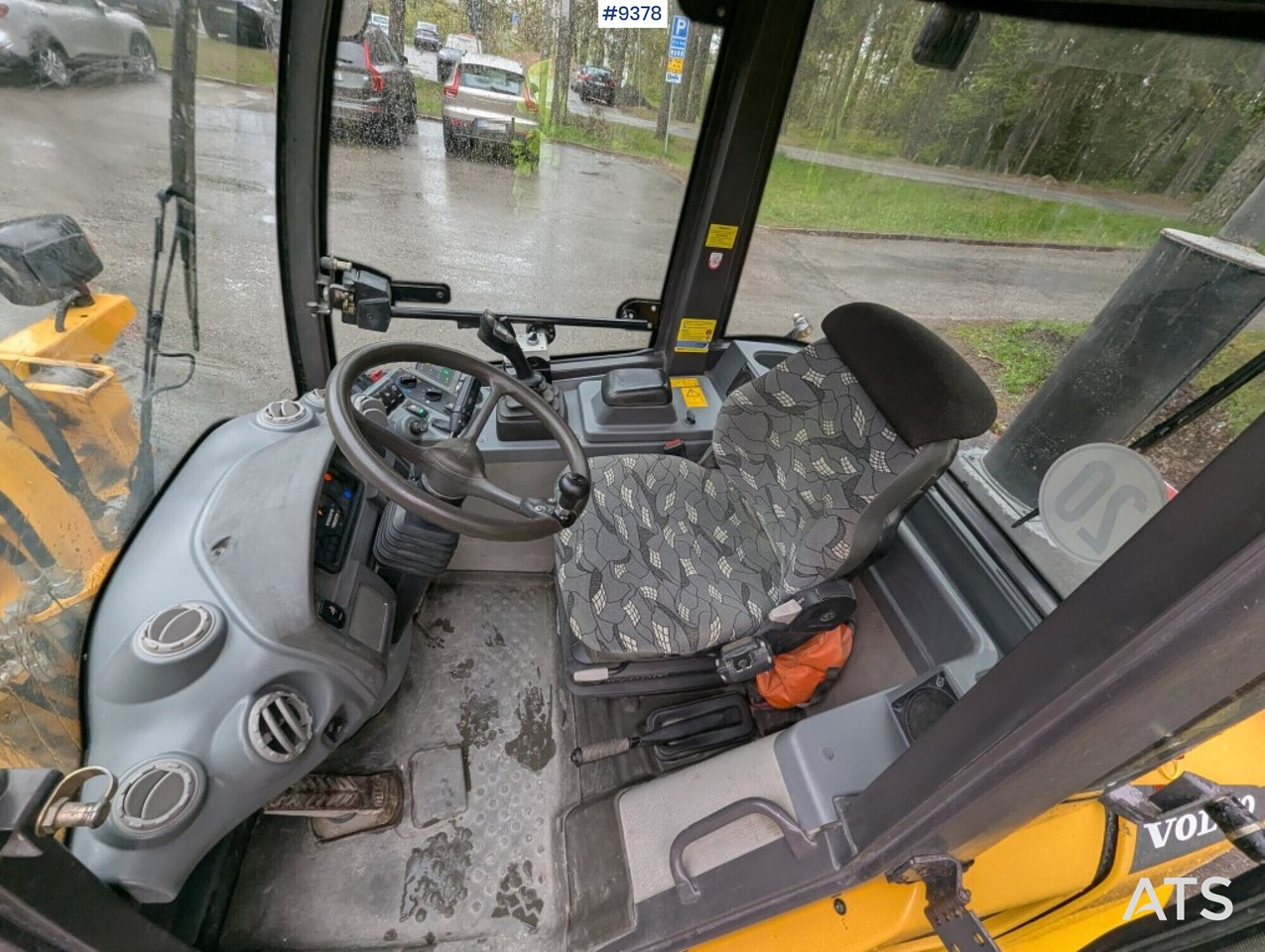Wheel loader Volvo L25F with attachments (SEE VIDEO) - Натоварувач на тркала: слика 5 Wheel loader Volvo L25F with attachments (SEE VIDEO) - Натоварувач на тркала: слика 5