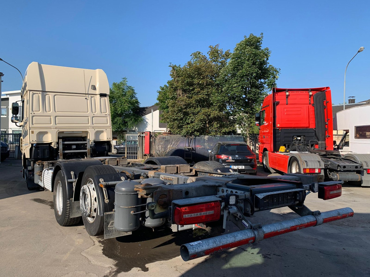 DAF XF 480 SSC LL BDF *Retader/2xTank/ACC/Lift/AHK - Камион со кабинска шасија: слика 4 DAF XF 480 SSC LL BDF *Retader/2xTank/ACC/Lift/AHK - Камион со кабинска шасија: слика 4