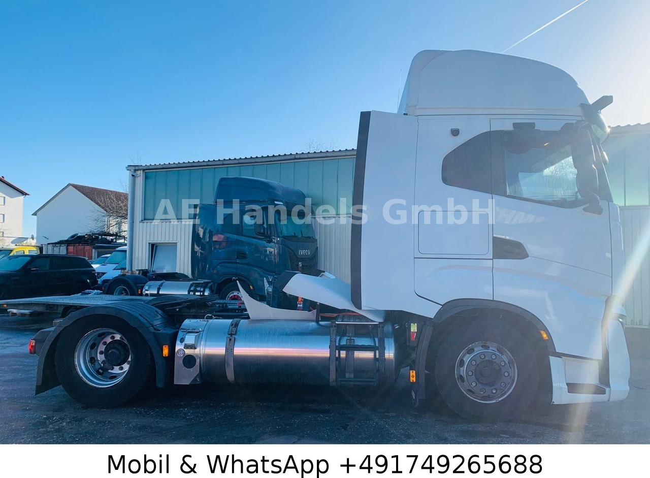 Iveco S-Way 460 AS LNG *Retarder/ACC/2xTank/BSD/Leder - Камион влекач: слика 2 Iveco S-Way 460 AS LNG *Retarder/ACC/2xTank/BSD/Leder - Камион влекач: слика 2