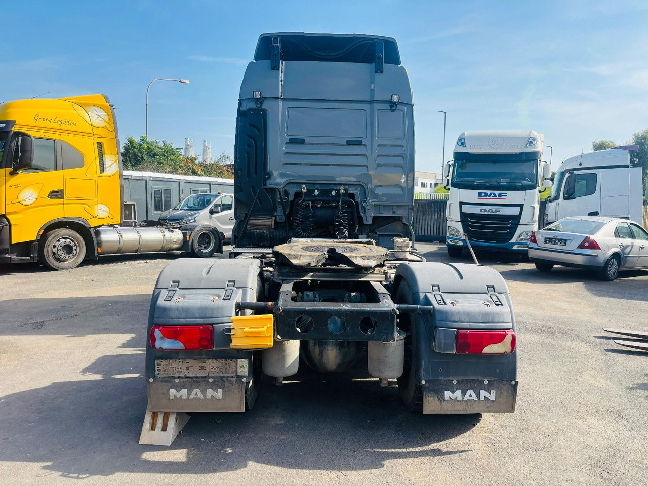 MAN TGX 18.500 XLX BL HydroDrive 4x4 *Pritarder/Hydr - Камион влекач: слика 4 MAN TGX 18.500 XLX BL HydroDrive 4x4 *Pritarder/Hydr - Камион влекач: слика 4