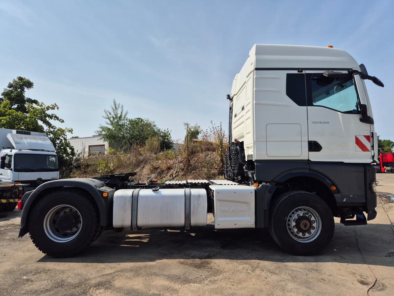 MAN TGX 18.510 BL 4x4 HydroDrive *Pritader/Hydr./ACC - Камион влекач: слика 3 MAN TGX 18.510 BL 4x4 HydroDrive *Pritader/Hydr./ACC - Камион влекач: слика 3