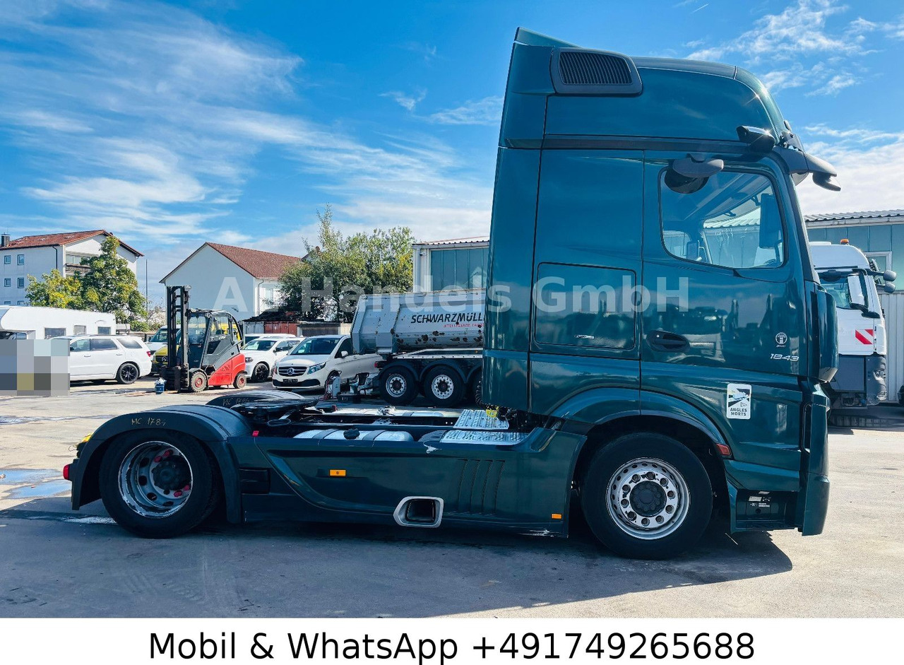 Mercedes-Benz Actros V 1843 L LL LowDeck *Retarder/ACC/2xTank - Камион влекач: слика 2 Mercedes-Benz Actros V 1843 L LL LowDeck *Retarder/ACC/2xTank - Камион влекач: слика 2