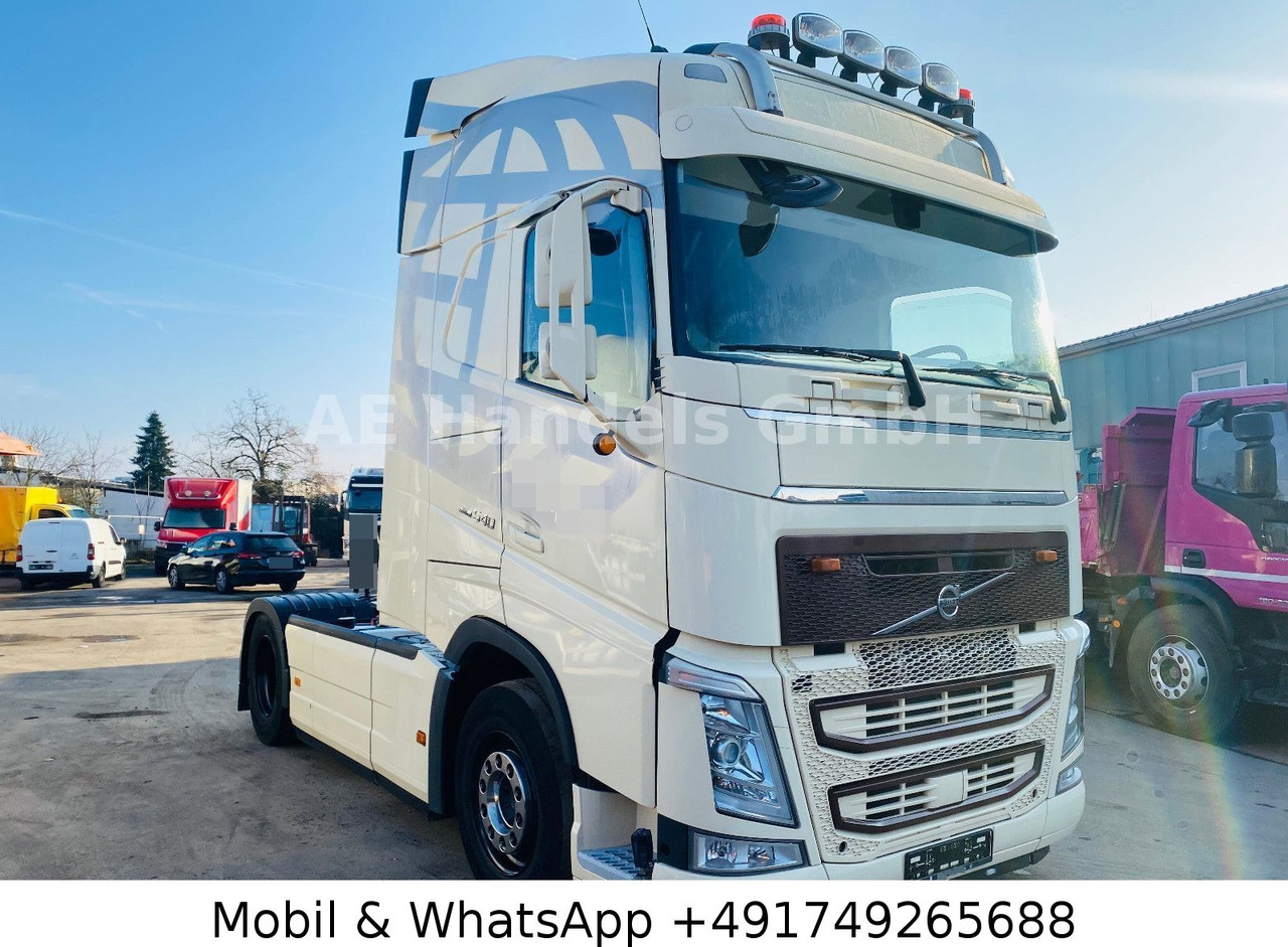 Volvo FH 540 Globe BL I-Shift Dual*VEB/2-KreisHydr/ACC - Камион влекач: слика 1 Volvo FH 540 Globe BL I-Shift Dual*VEB/2-KreisHydr/ACC - Камион влекач: слика 1