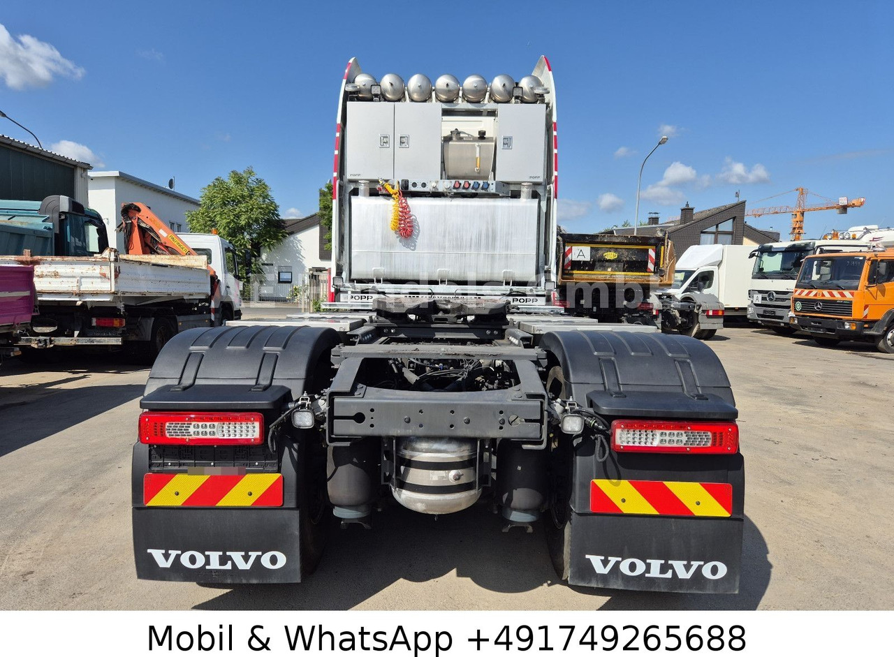 Volvo FH 750 Globe XL LL 8x4 *Retarder/Turbo-Compound - Камион влекач: слика 5 Volvo FH 750 Globe XL LL 8x4 *Retarder/Turbo-Compound - Камион влекач: слика 5