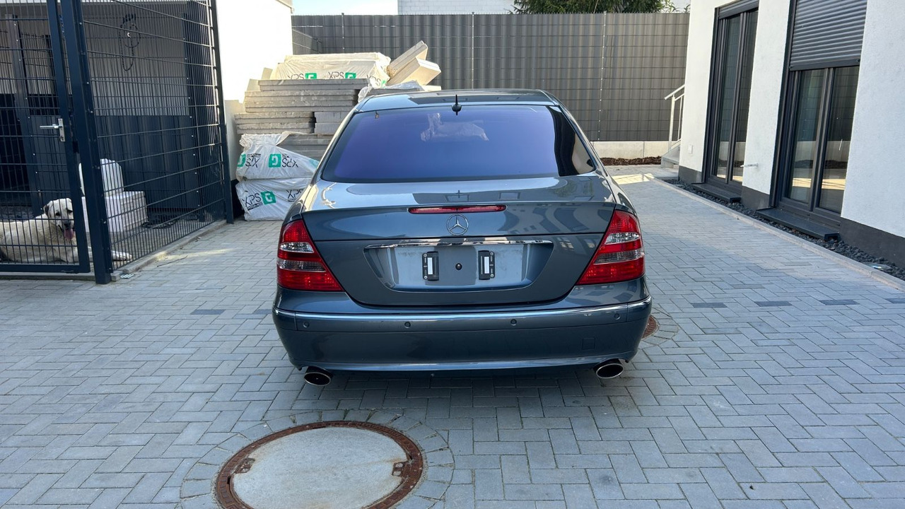 Mercedes-Benz E 350 ELEGANCE *Sport/Harman/Desingo/Massage/PDC - Автомобил: слика 4 Mercedes-Benz E 350 ELEGANCE *Sport/Harman/Desingo/Massage/PDC - Автомобил: слика 4