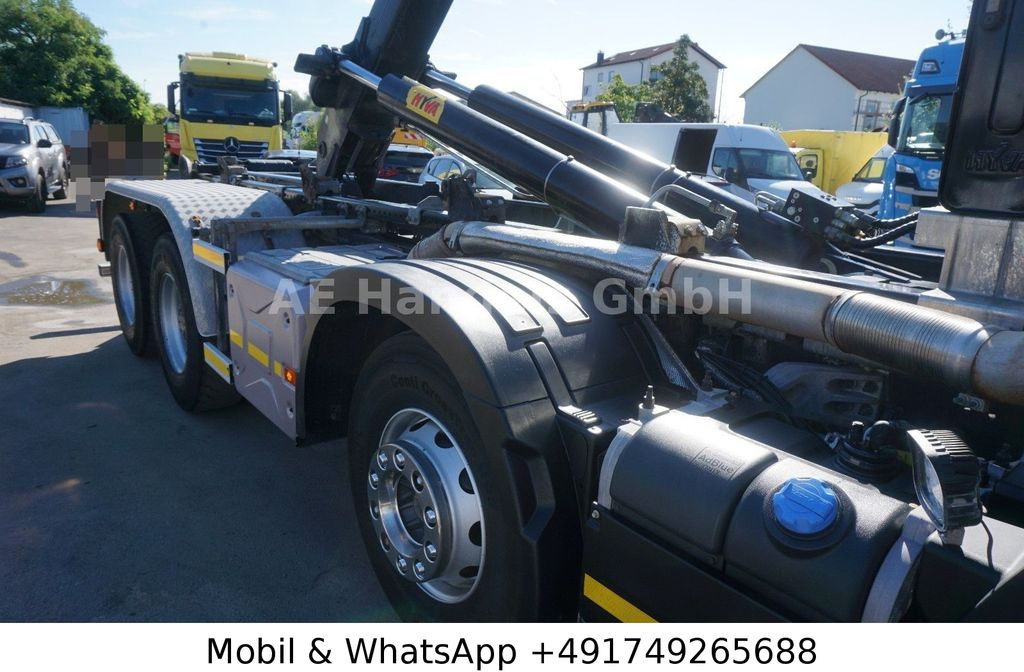 Камион со кука за подигање Renault C520 BB 8x4*Retarder/Hyva-26.55S-Schub/Kamera/AP: слика 9