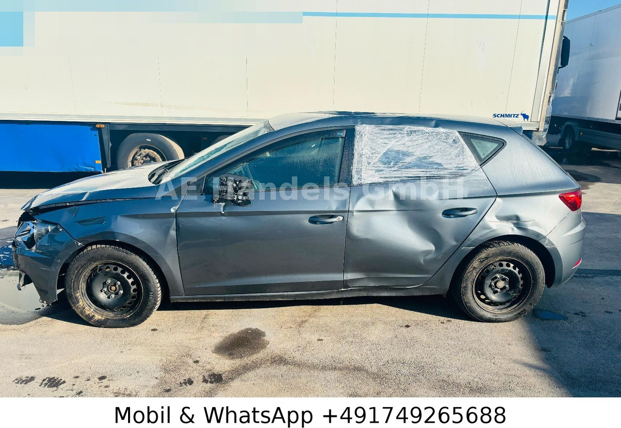Seat Leon Reference 1.2 TSI *Klima / Motor-läuft!!! - Седан: слика 2 Seat Leon Reference 1.2 TSI *Klima / Motor-läuft!!! - Седан: слика 2