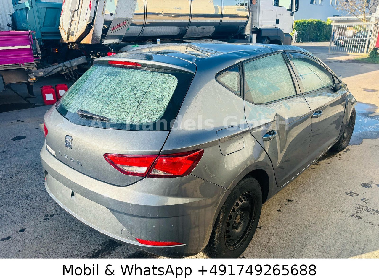 Seat Leon Reference 1.2 TSI *Klima / Motor-läuft!!! - Седан: слика 5 Seat Leon Reference 1.2 TSI *Klima / Motor-läuft!!! - Седан: слика 5