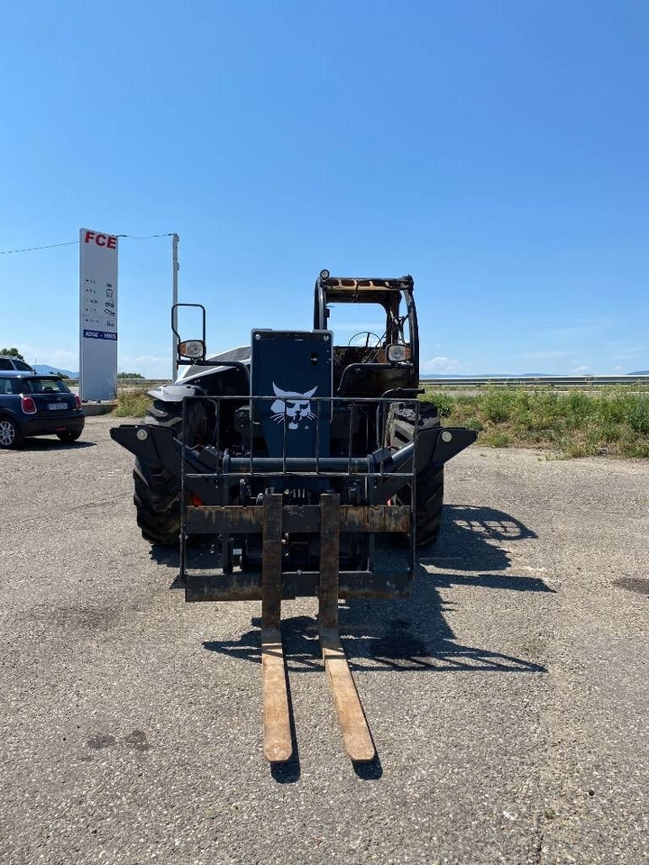 Bobcat T41.140SLPRB 1er Main Origine Française endommagé - Телескопски натоварувач на тркала: слика 2 Bobcat T41.140SLPRB 1er Main Origine Française endommagé - Телескопски натоварувач на тркала: слика 2
