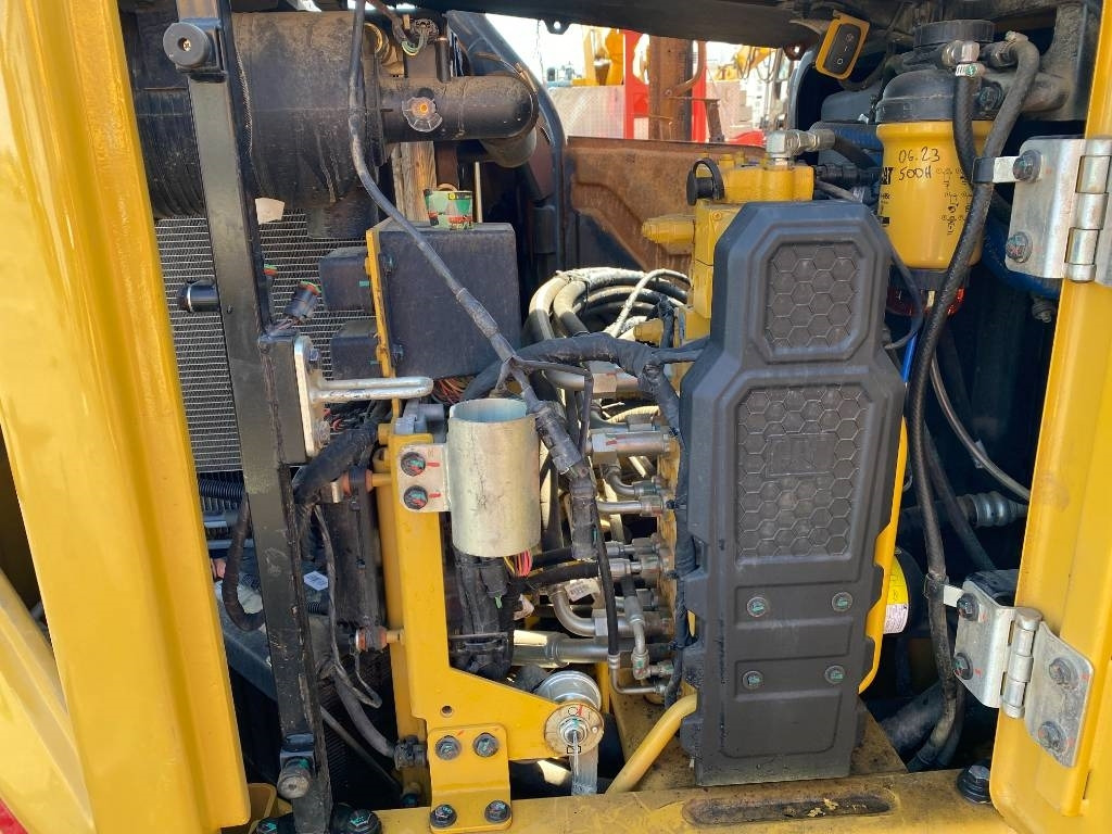 Багер гасеничар CAT 308 CR avec Certificat CE: слика 12