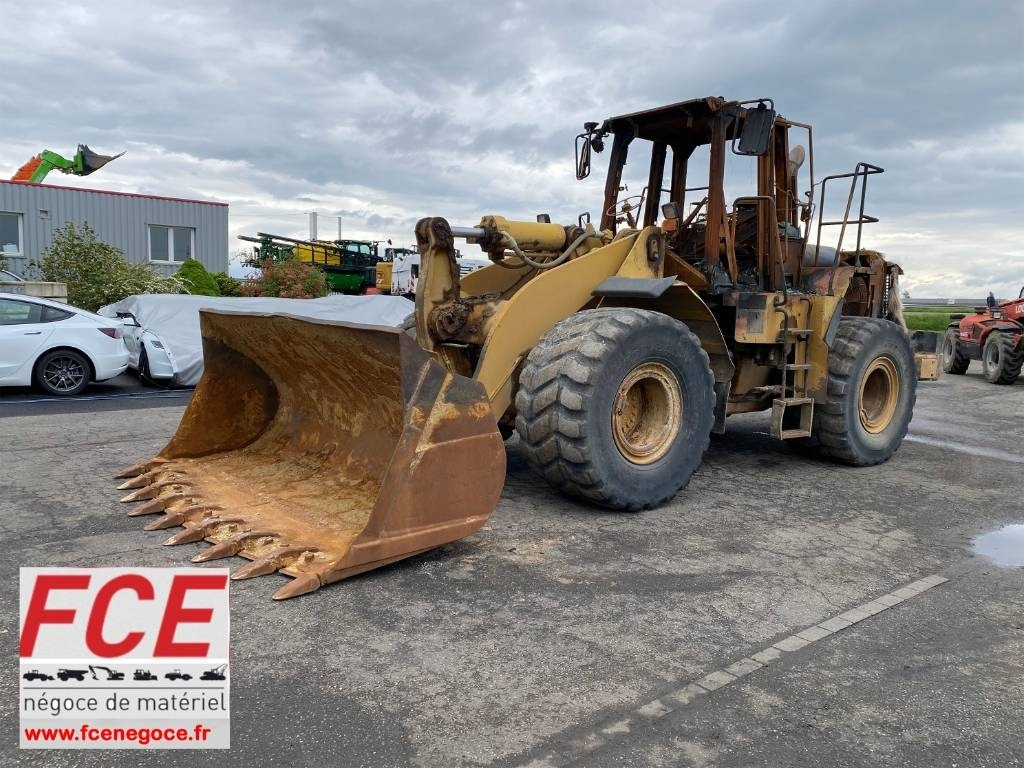 CAT 966 G endommagée Complete ou pour pièces - Натоварувач на тркала: слика 1 CAT 966 G endommagée Complete ou pour pièces - Натоварувач на тркала: слика 1