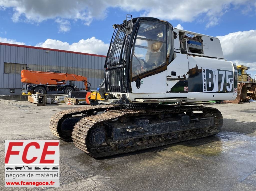 Casagrande B 175 XP 1er Main/Origine Française endommagée - Насочувачка машина за бушење: слика 1 Casagrande B 175 XP 1er Main/Origine Française endommagée - Насочувачка машина за бушење: слика 1