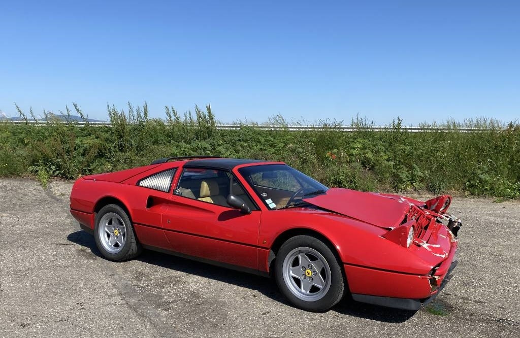 Ferrari 328 GTS / Origine Française endommagé - Автомобил: слика 4 Ferrari 328 GTS / Origine Française endommagé - Автомобил: слика 4