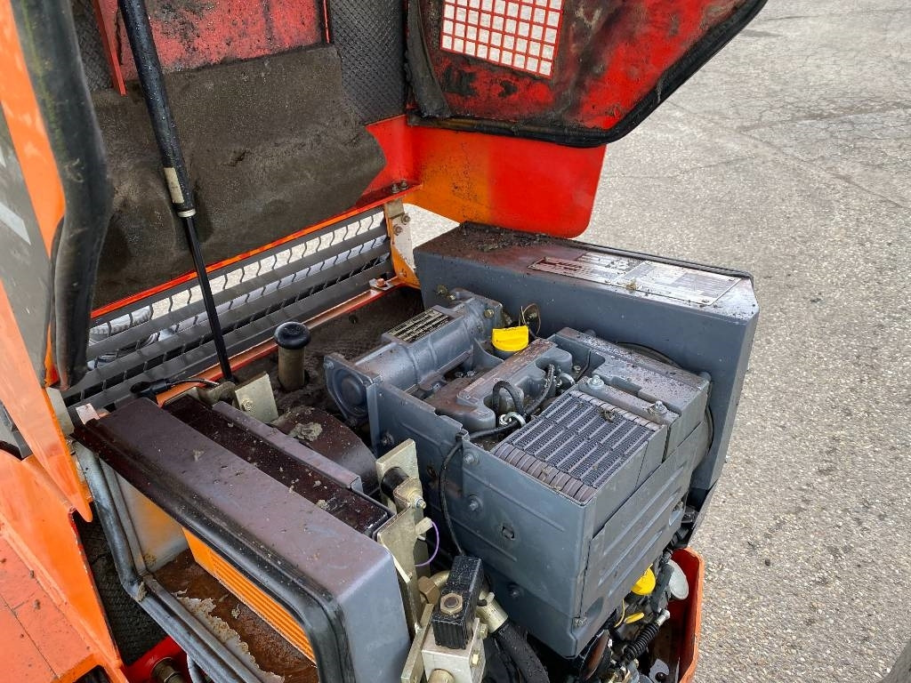 Ваљак за пат Hamm HD 12 a réparer /Machine d'origine Française: слика 16
