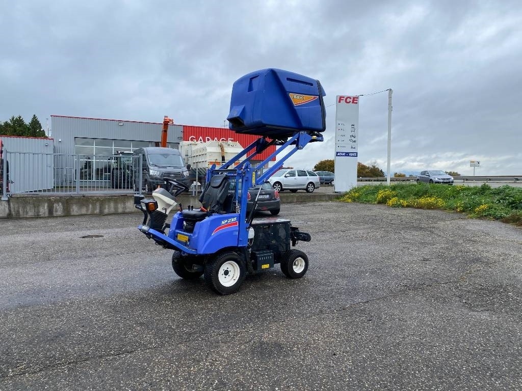 Iseki SF 235F 1er Main endommagée - Косилка: слика 2 Iseki SF 235F 1er Main endommagée - Косилка: слика 2