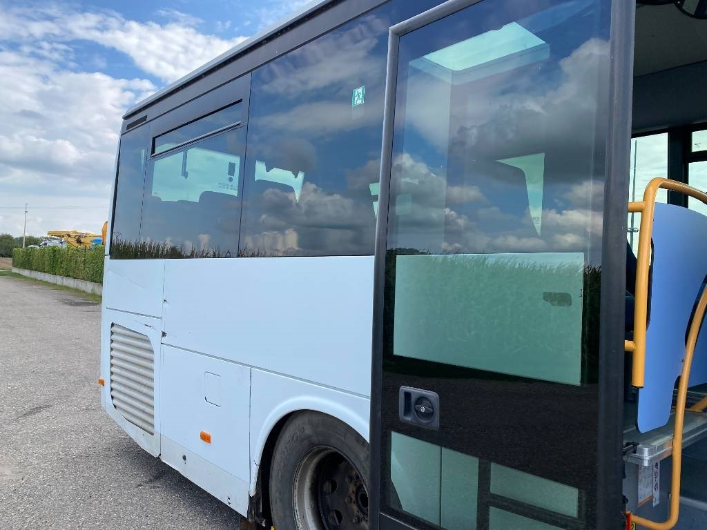 Приградски автобус Iveco CROSSWAY E6-TECTOR-320: слика 27