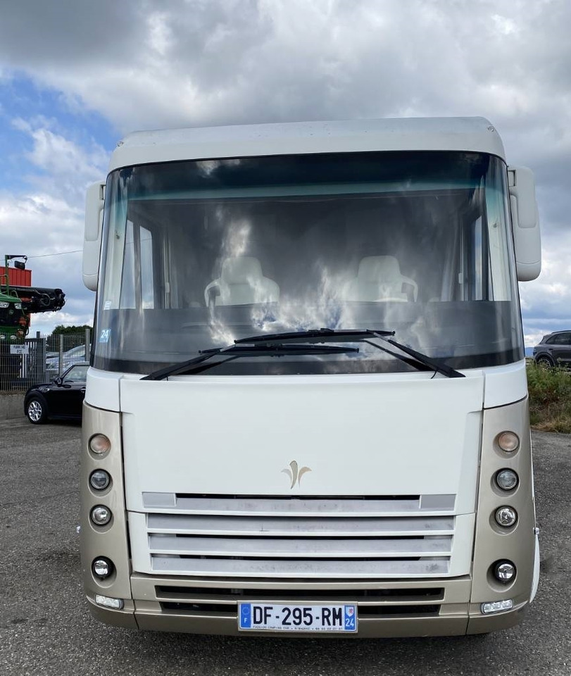 Iveco Niesmann+Bischoff FLAIR 800i CEBW - Интегриран кампер: слика 2 Iveco Niesmann+Bischoff FLAIR 800i CEBW - Интегриран кампер: слика 2