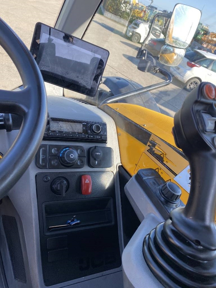 JCB 532-X-70AGX DualTech/Origine Française endommagé - Телескопски натоварувач на тркала: слика 3 JCB 532-X-70AGX DualTech/Origine Française endommagé - Телескопски натоварувач на тркала: слика 3