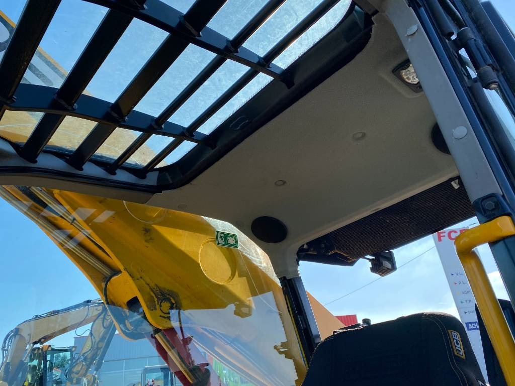 JCB 532-X-70AGX DualTech/Origine Française endommagé - Телескопски натоварувач на тркала: слика 4 JCB 532-X-70AGX DualTech/Origine Française endommagé - Телескопски натоварувач на тркала: слика 4
