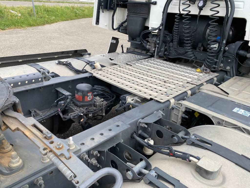 Камион влекач Renault T480 Dti13 Carte Grise Française endommagé: слика 36
