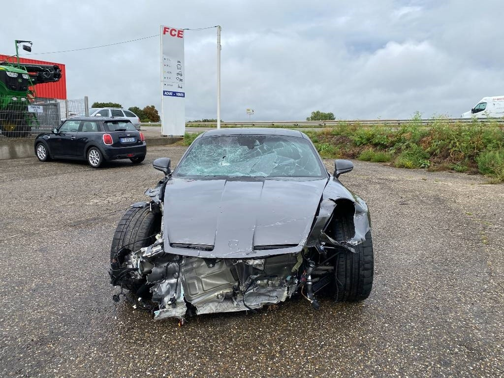 Porsche 911/ 992 - 4.0i GT3 Pack Touring 1er Main - Автомобил: слика 2 Porsche 911/ 992 - 4.0i GT3 Pack Touring 1er Main - Автомобил: слика 2