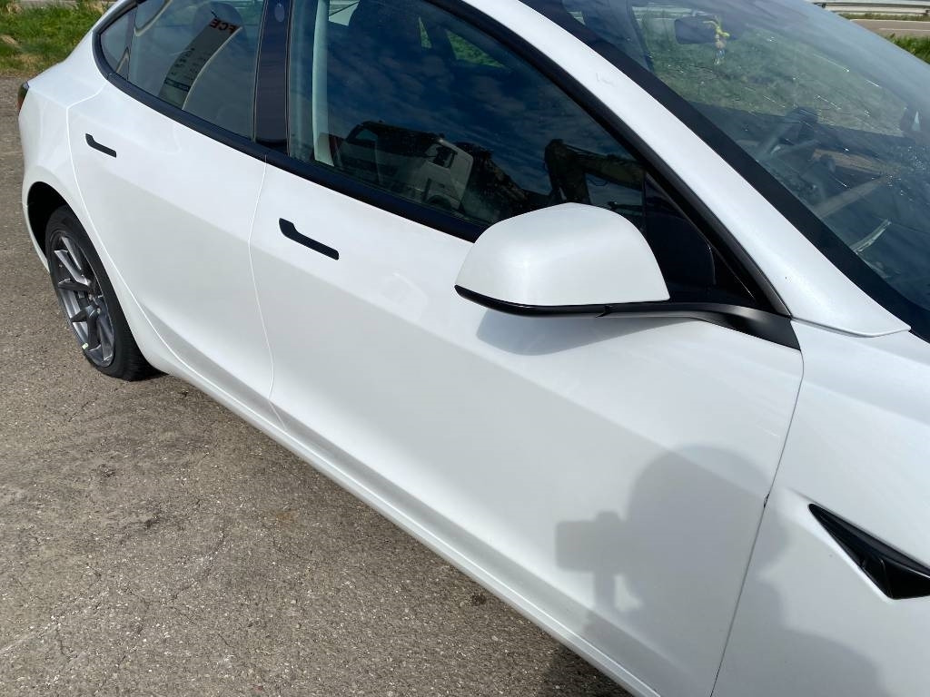 Седан Tesla MODEL 3 - 5YJ3 Rwd Origine Française: слика 46 Седан Tesla MODEL 3 - 5YJ3 Rwd Origine Française: слика 46