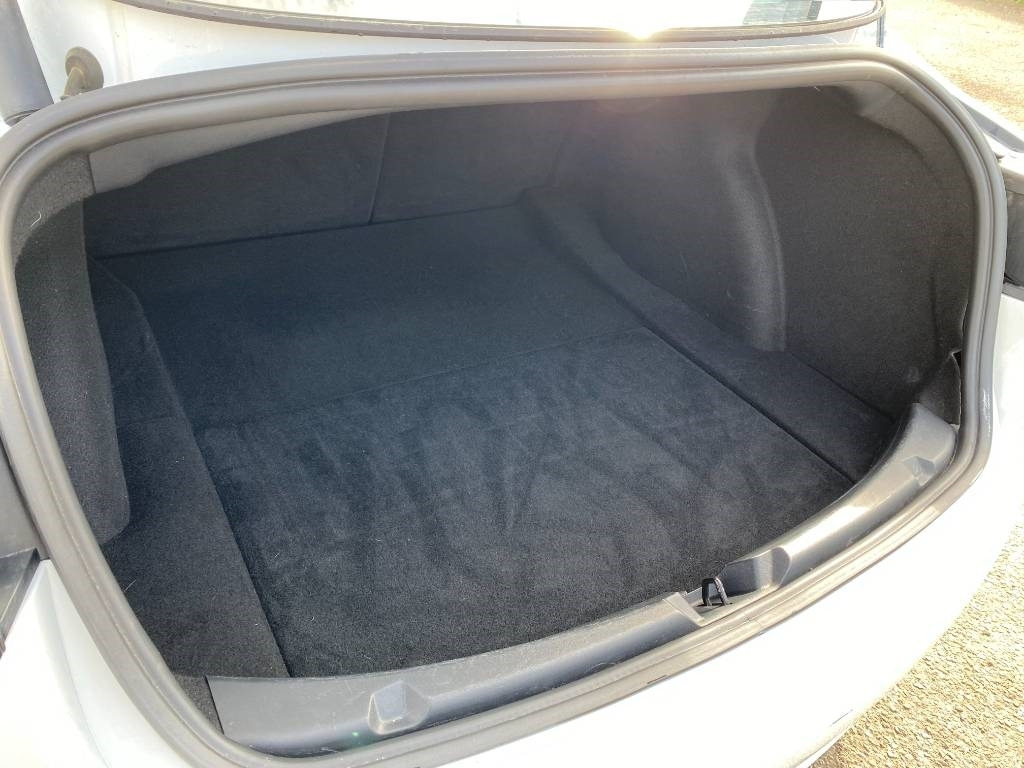 Седан Tesla MODEL 3 - 5YJ3 Rwd Origine Française: слика 16 Седан Tesla MODEL 3 - 5YJ3 Rwd Origine Française: слика 16