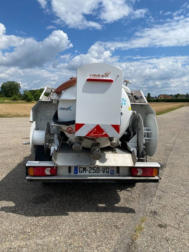 Toyota HILUX 2.4 D4D /MINIMAX COMBINE LONGWAY endommagé - Вакуумски камион: слика 5 Toyota HILUX 2.4 D4D /MINIMAX COMBINE LONGWAY endommagé - Вакуумски камион: слика 5