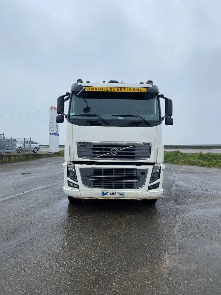 Volvo FH 660 RETARDER /DIEBOLT D2887 2017 endommagé - Камион за дрва: слика 3 Volvo FH 660 RETARDER /DIEBOLT D2887 2017 endommagé - Камион за дрва: слика 3
