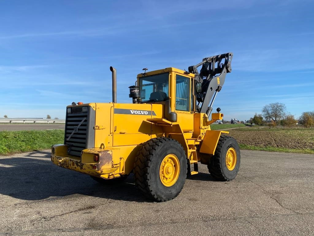 Volvo L90D Origine Française endommagée - Натоварувач на тркала: слика 4 Volvo L90D Origine Française endommagée - Натоварувач на тркала: слика 4