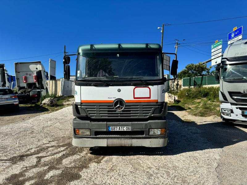 Mercedes Axor 1828 - Камион влекач: слика 2 Mercedes Axor 1828 - Камион влекач: слика 2